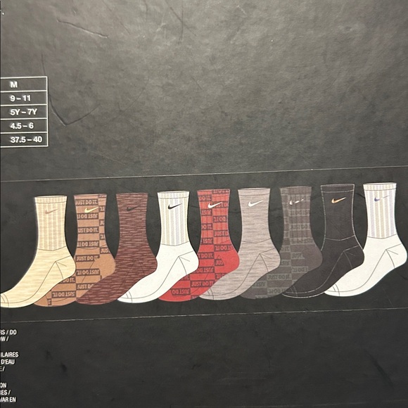 Nike Boys Cushioned Crew Socks 9-Pack - Multicolor - Picture 7 of 12
